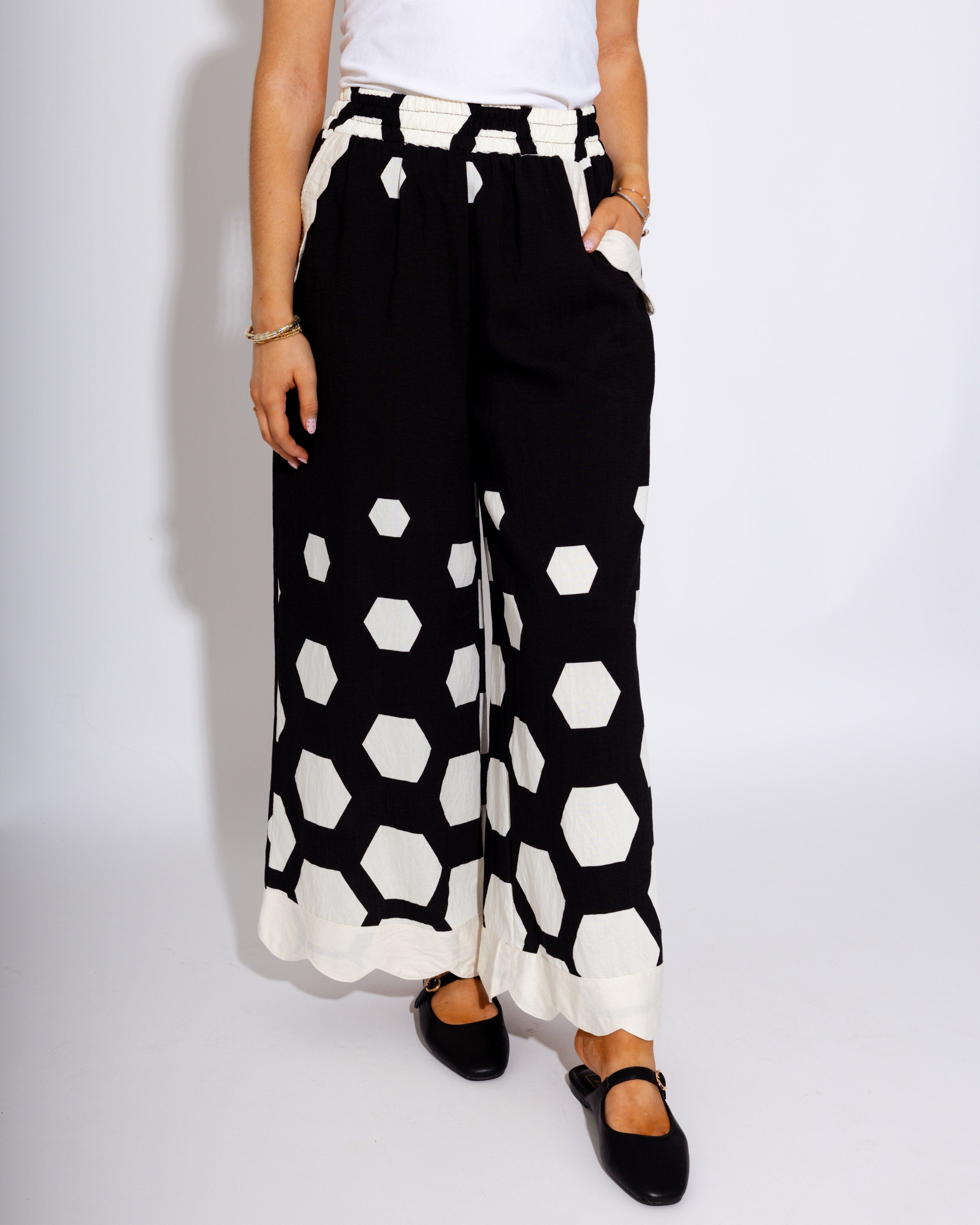 Scalloped Smocked Print Pants