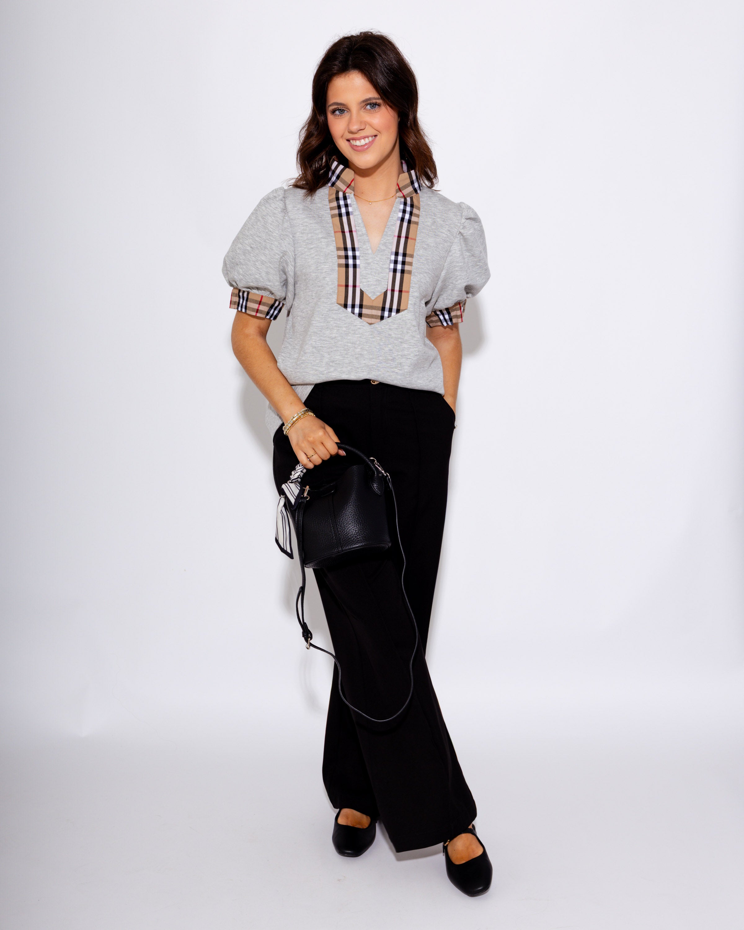 Plaid Contrast Puff Sleeves Top