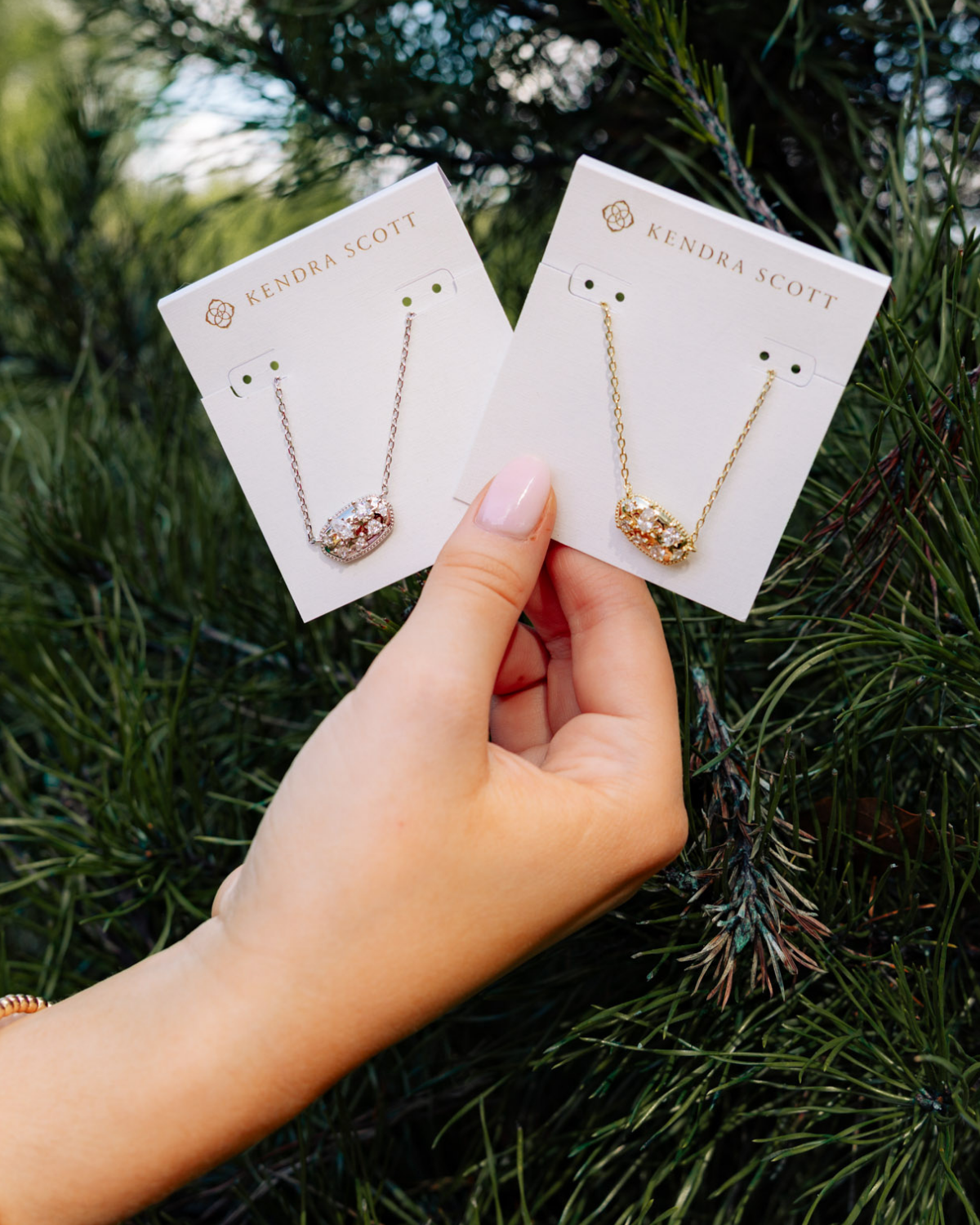 Holland Crystal Short Pendant Necklace