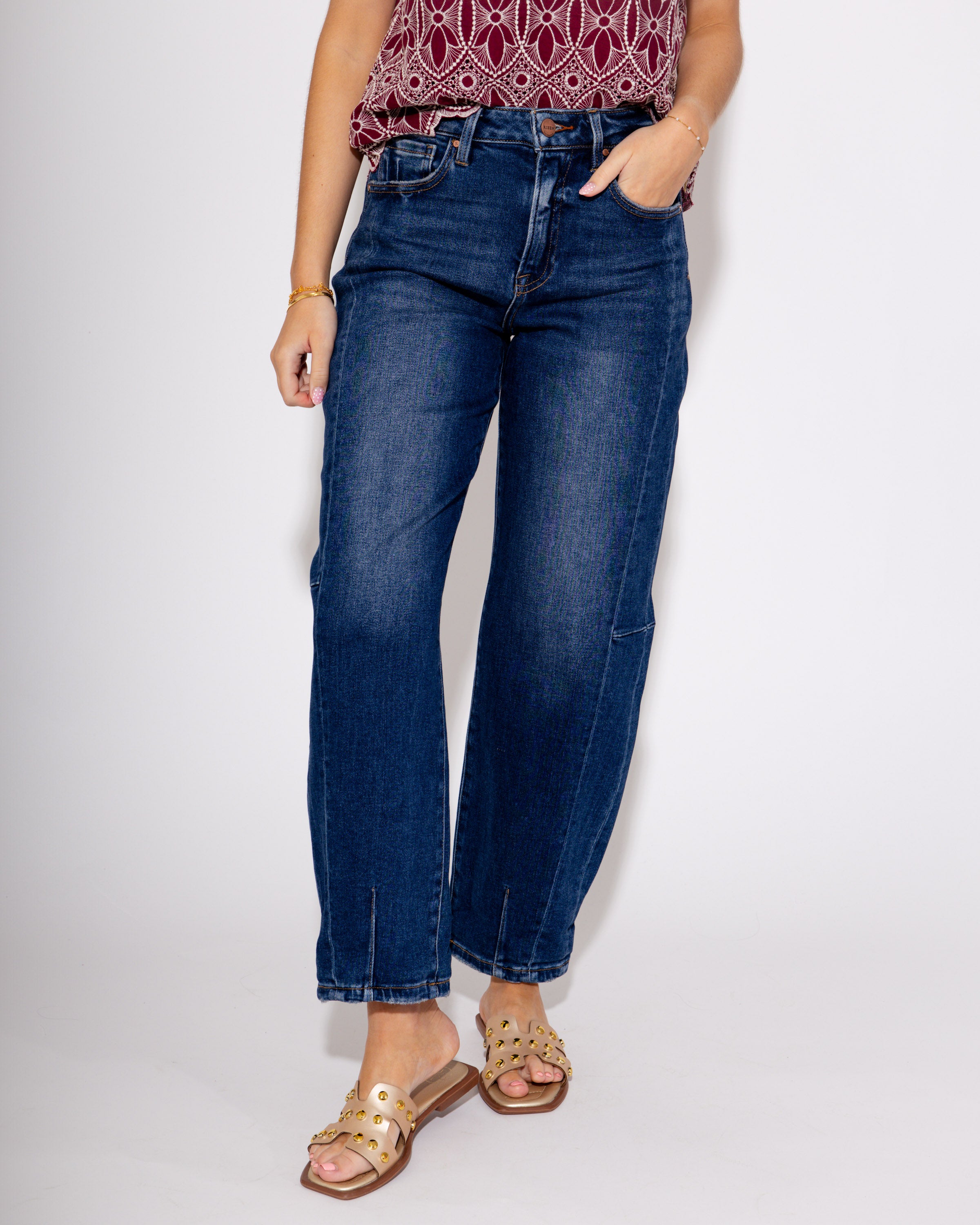 High Rise Barrel Jean in Dark