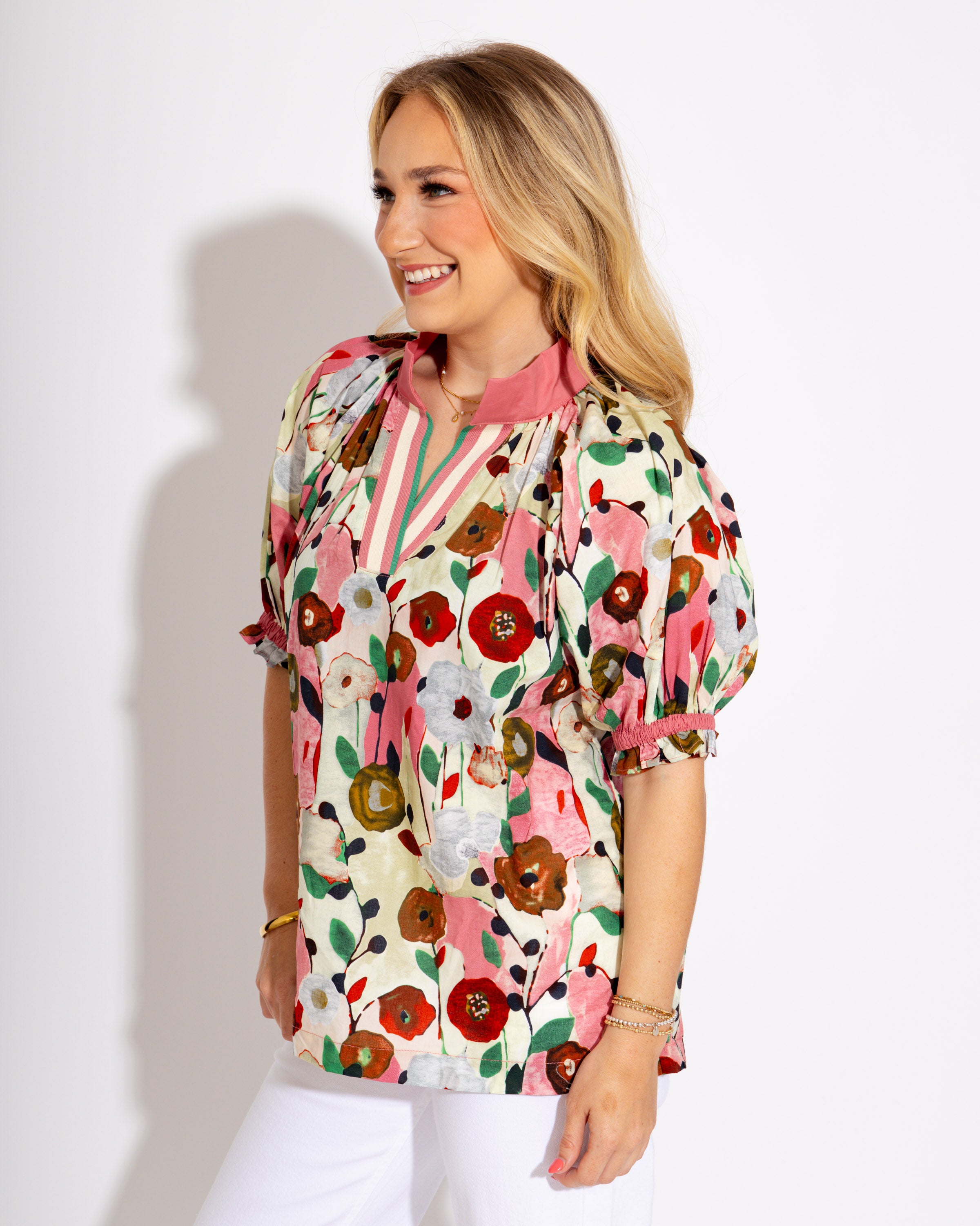 Gardenline Puff Sleeve Top in Pink
