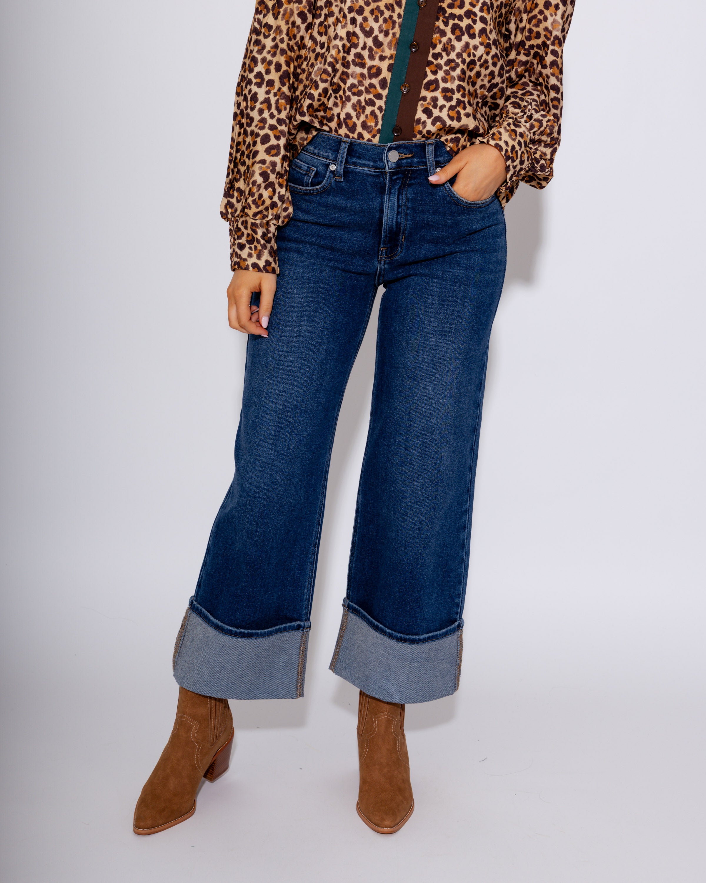 Petite Cuffed Slim Wide Leg Jeans in Dark