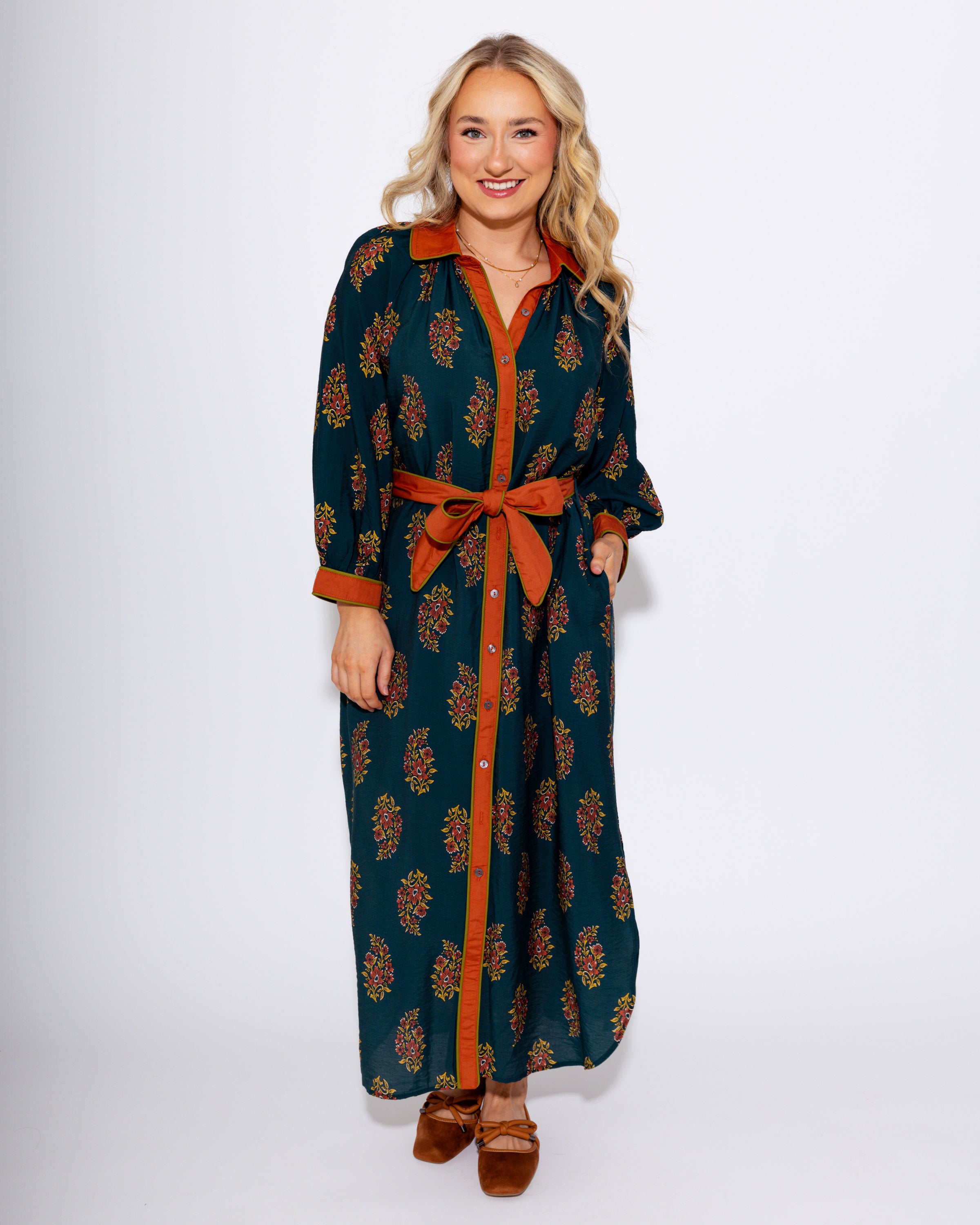 Garden Charm Contrast Trim Midi Dress