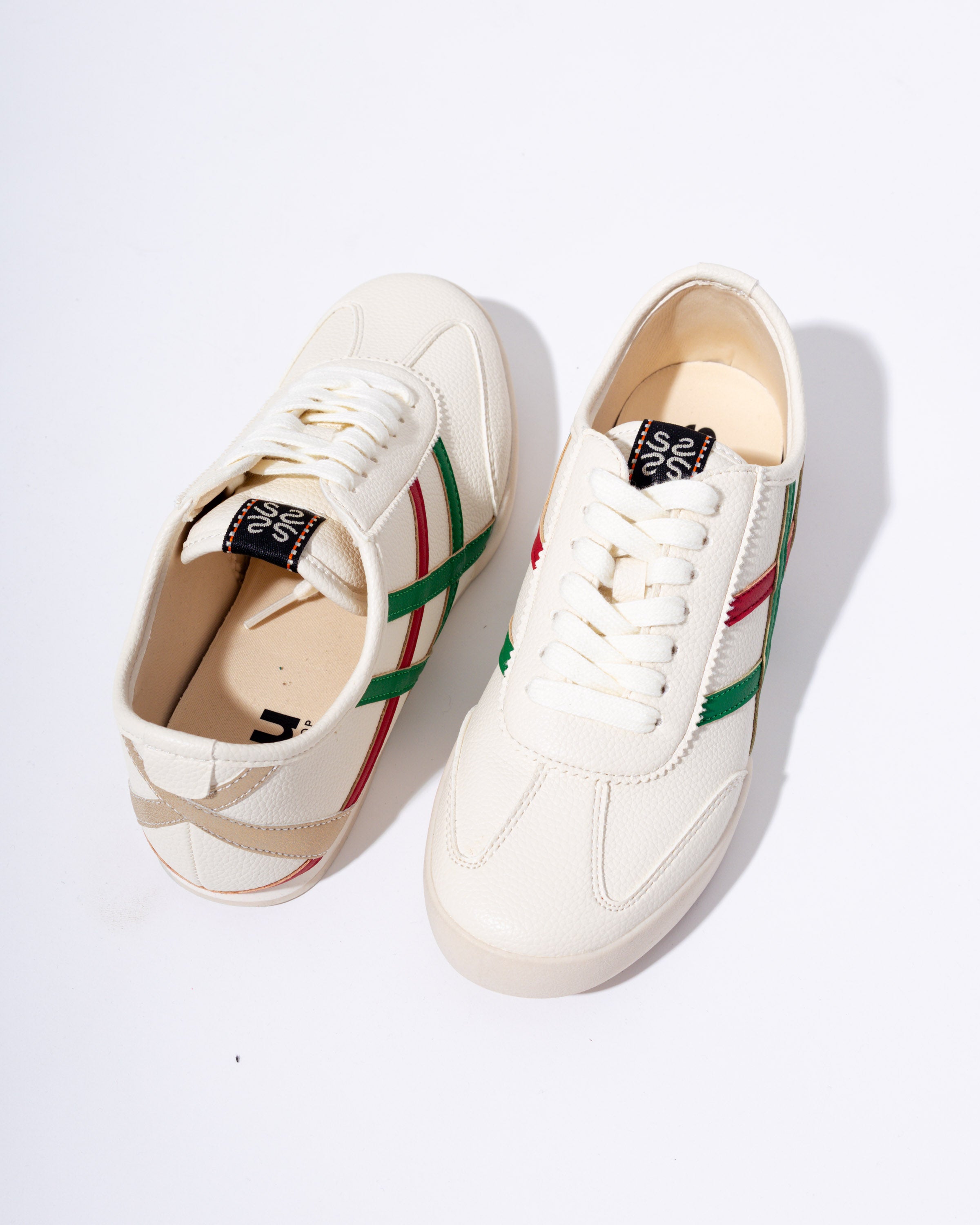 Polly Sneaker