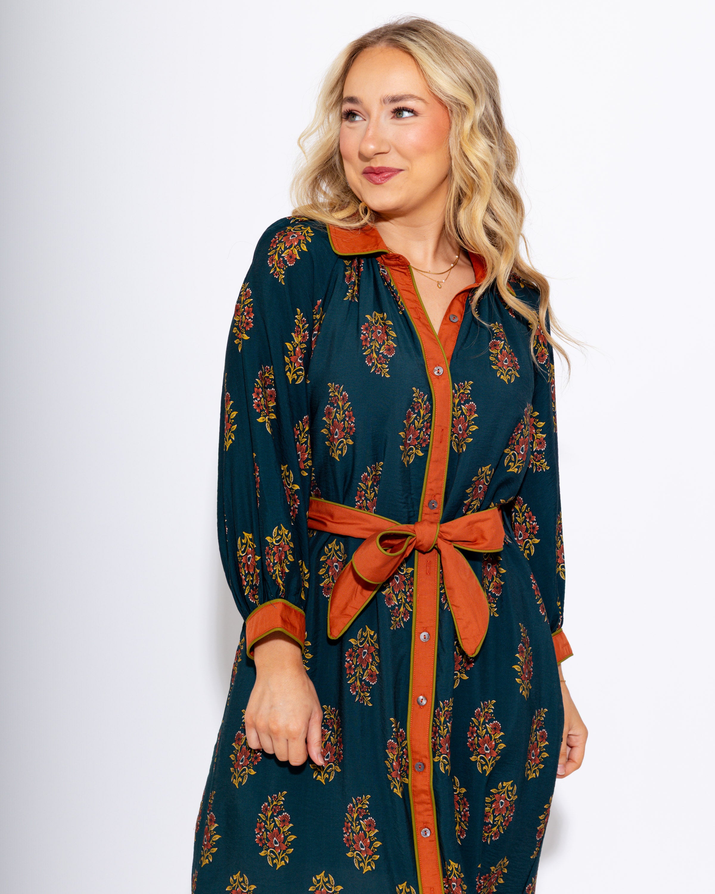 Garden Charm Contrast Trim Midi Dress