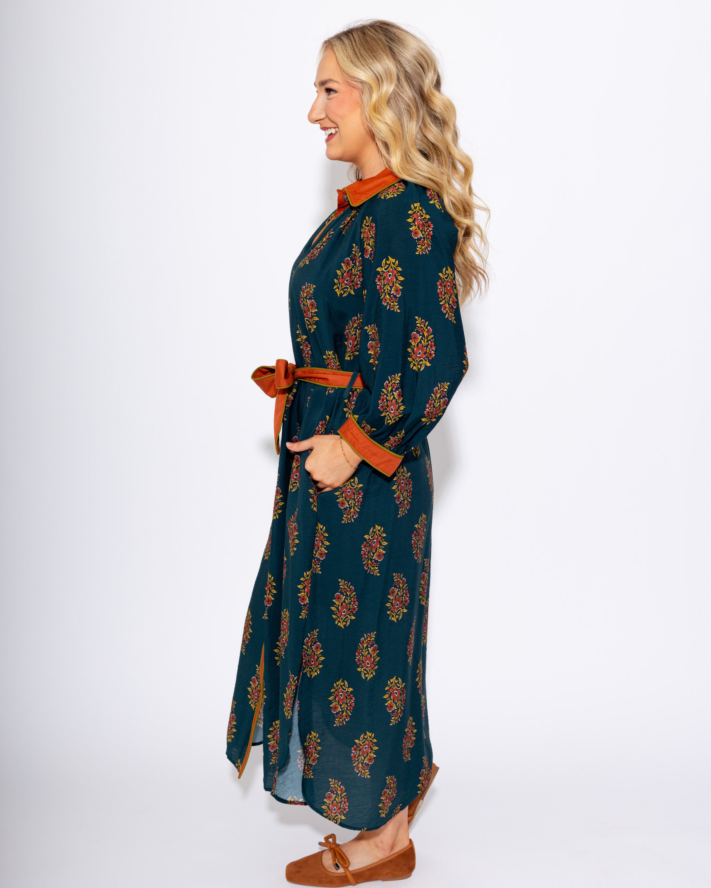 Garden Charm Contrast Trim Midi Dress