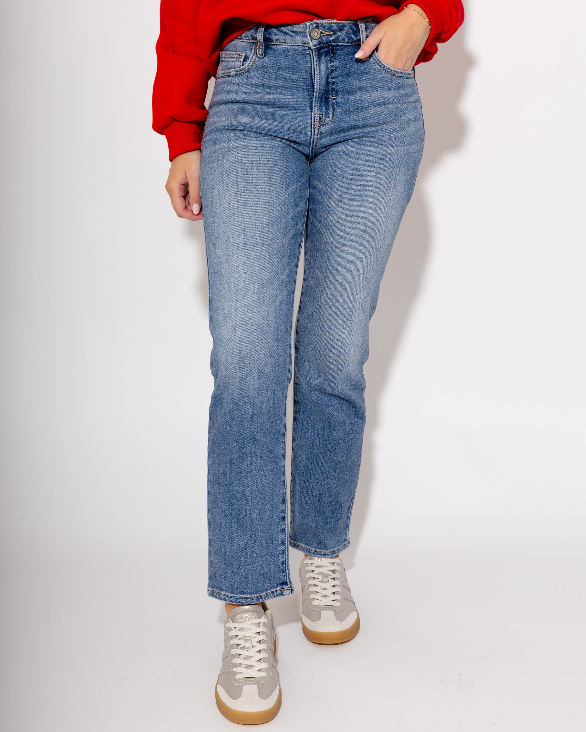 Quinn Medium Light Stretch Cigarette Skinny Jeans