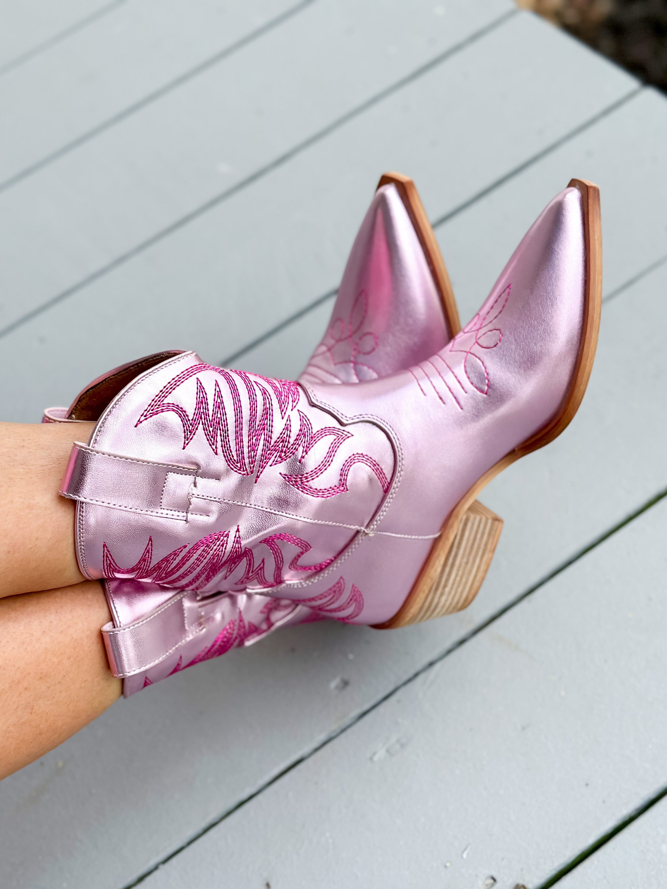 Zen Boot in Pink