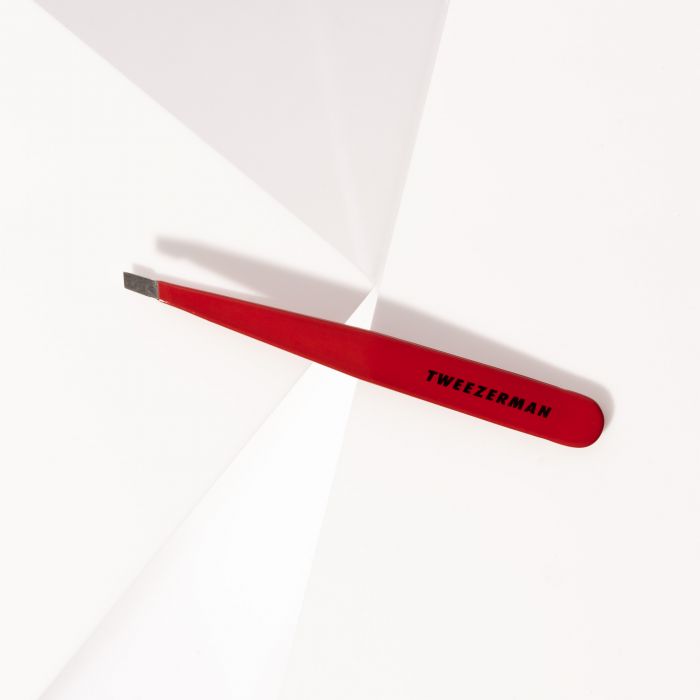 Tweezerman Tweezers in Red