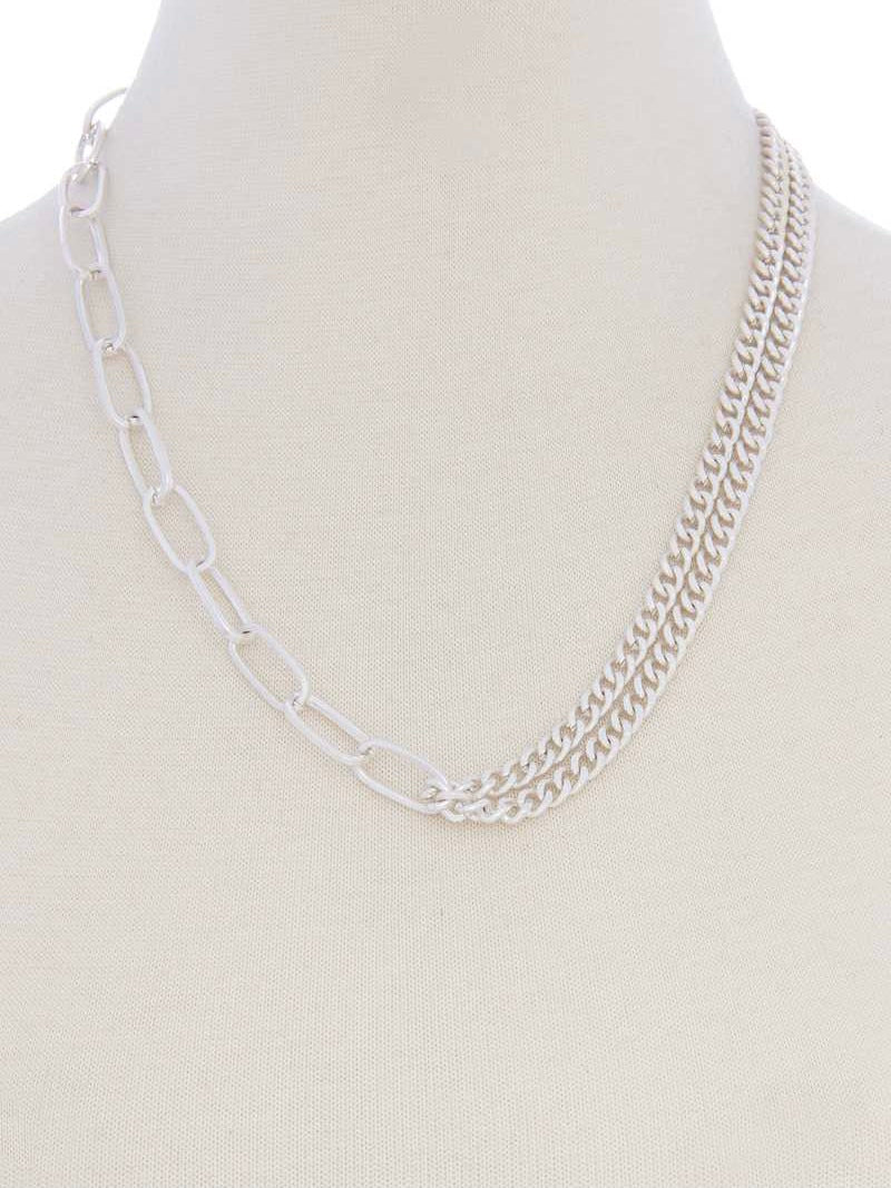 It's Party Time Chain Necklace